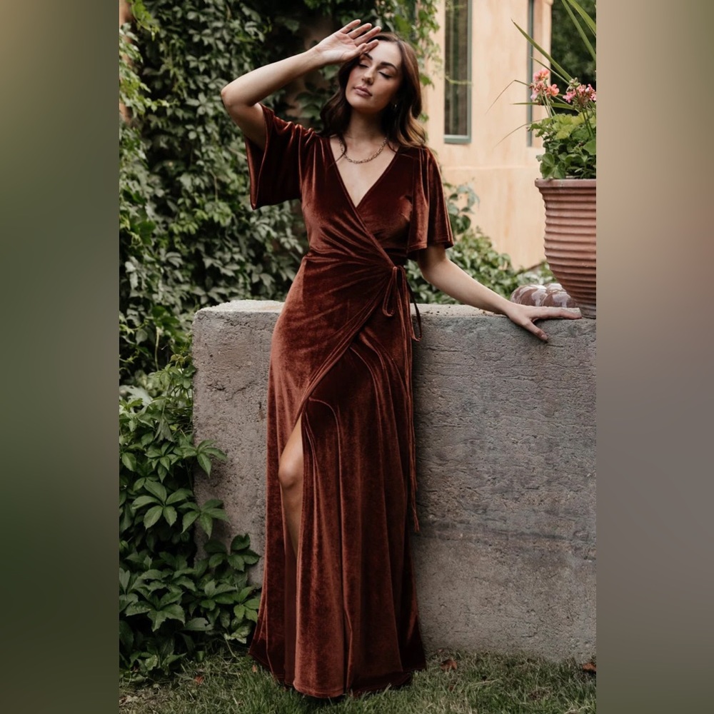 Baltic Born Velvet Megan dress in Bronze, XL